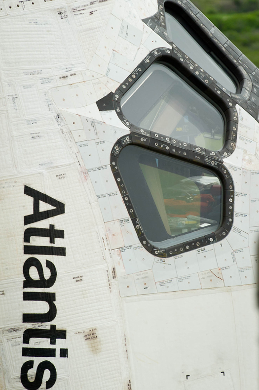 Closeup of Atlantis on the launch pad. I love this picture.